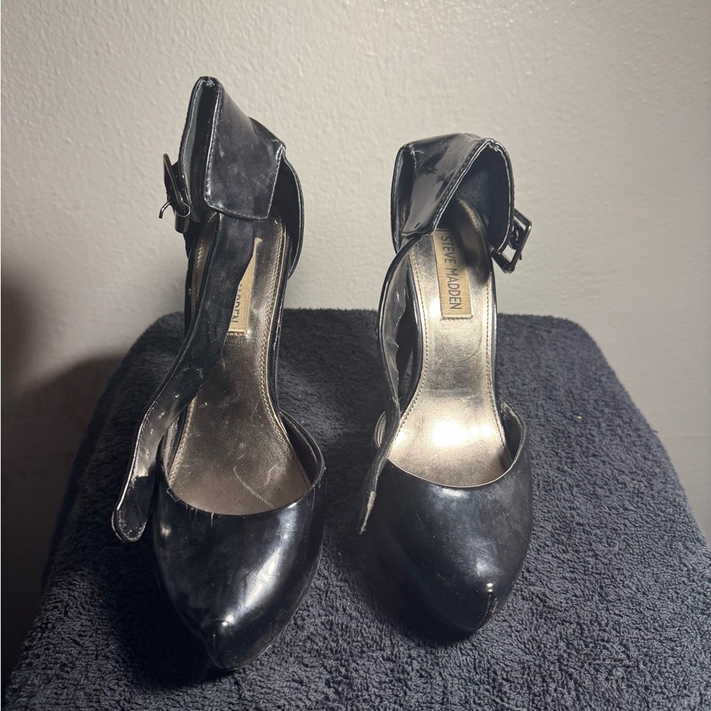 Steve Madden Black Peep Toe Heels
